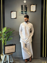 White Noise Kurta With farshi pants